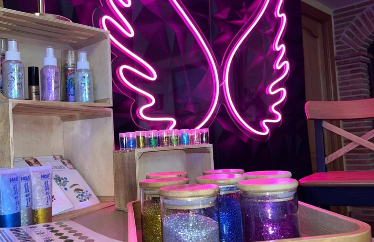 Glitter Bar